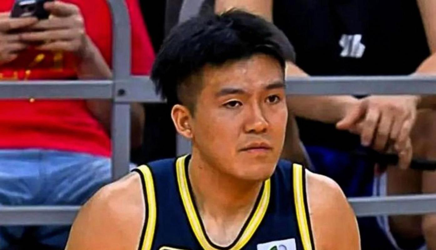 开云体育下载-广东男篮本赛季消失的“七位故人”!他们都在哪?过的还好吗?